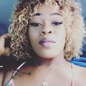 Meet your Posher, Carnesha